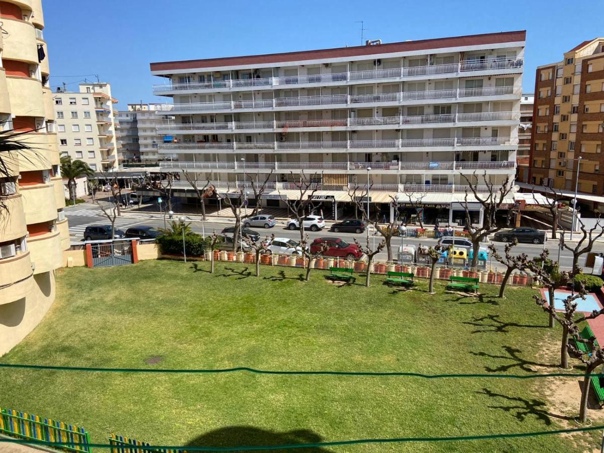 Апартаменти La Pineda Playa Екстер'єр фото
